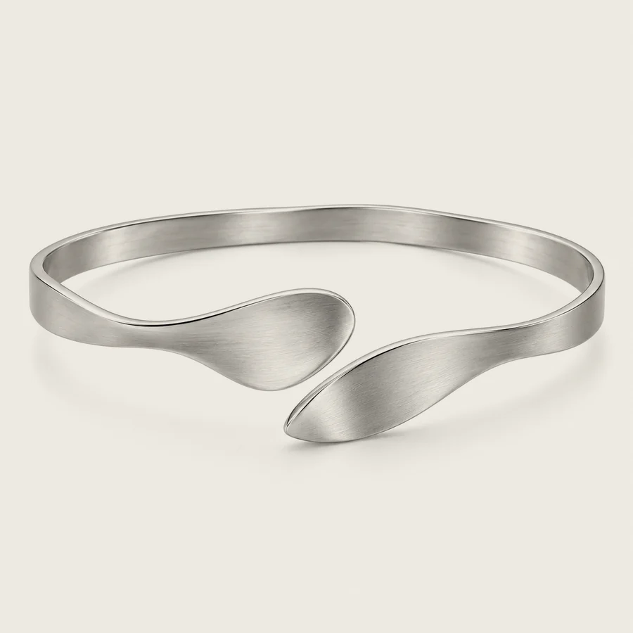 Bracelete aberta em prata